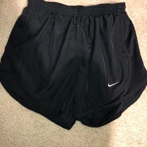 Black nike tempo shorts